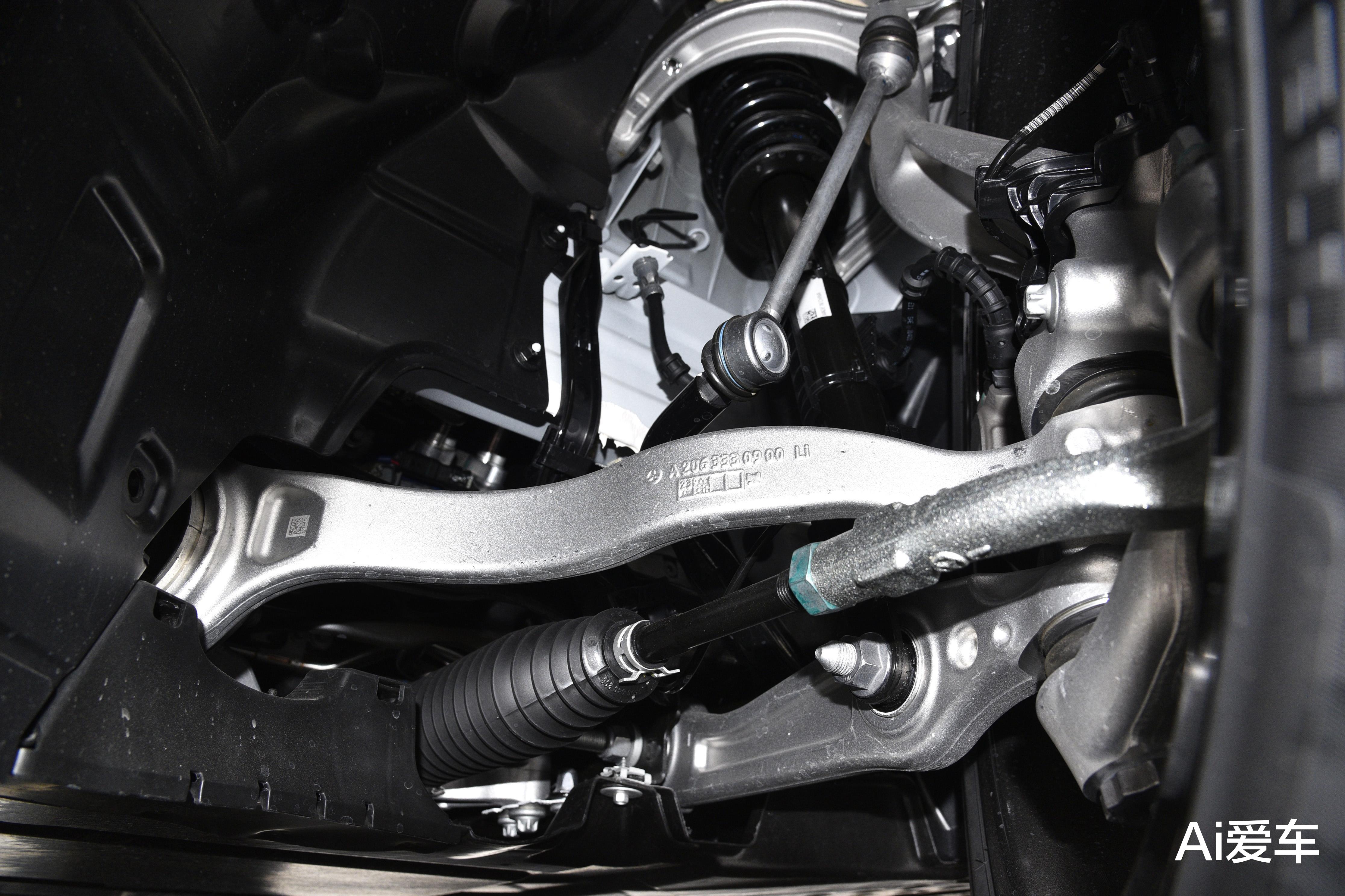 奔驰C级\最后一搏\!1.5T配9AT+后驱降到20万,车价厚道了