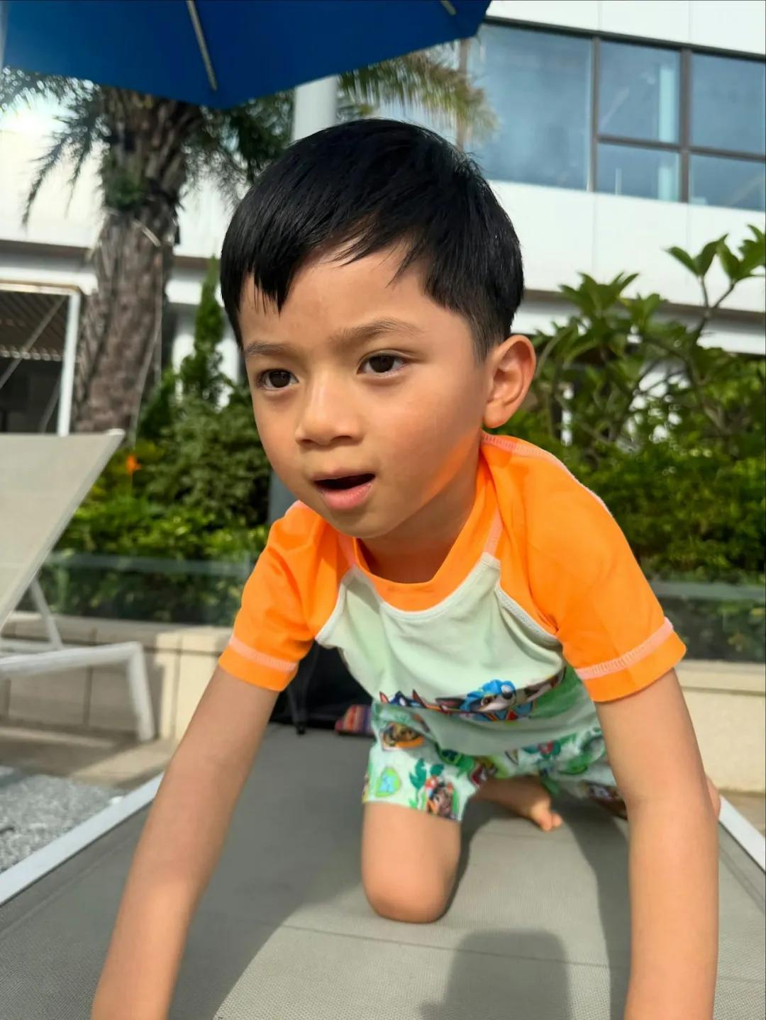 前TVB女星‘天使综合症’儿子有进步，赞表现出色已适应校园生活