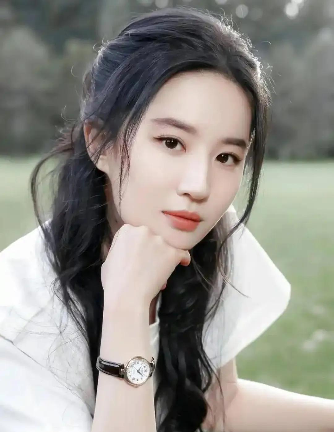 刘亦菲三十八岁了