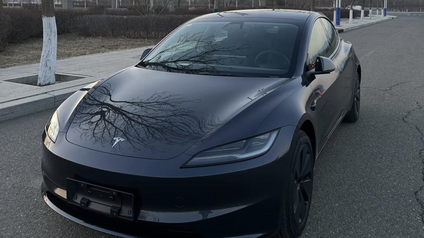 城市通勤，特斯拉Model 3续航靠谱吗？充电速度到底如何？