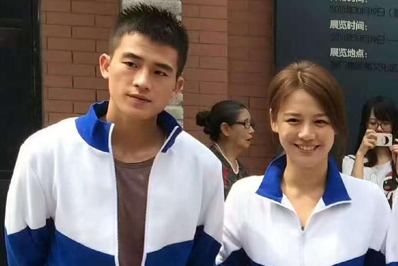 整容、出轨、恋爱脑，这5位女星从繁华到落寞，一手好牌打的稀碎