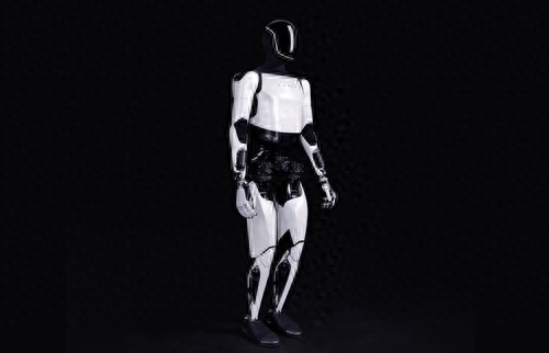 马斯克称特斯拉正全力推进Optimus人形机器人大规模生产