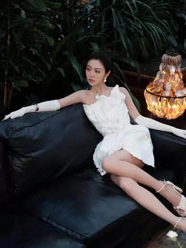 薛凯琪，又美又媚，谁能抵挡这魅力