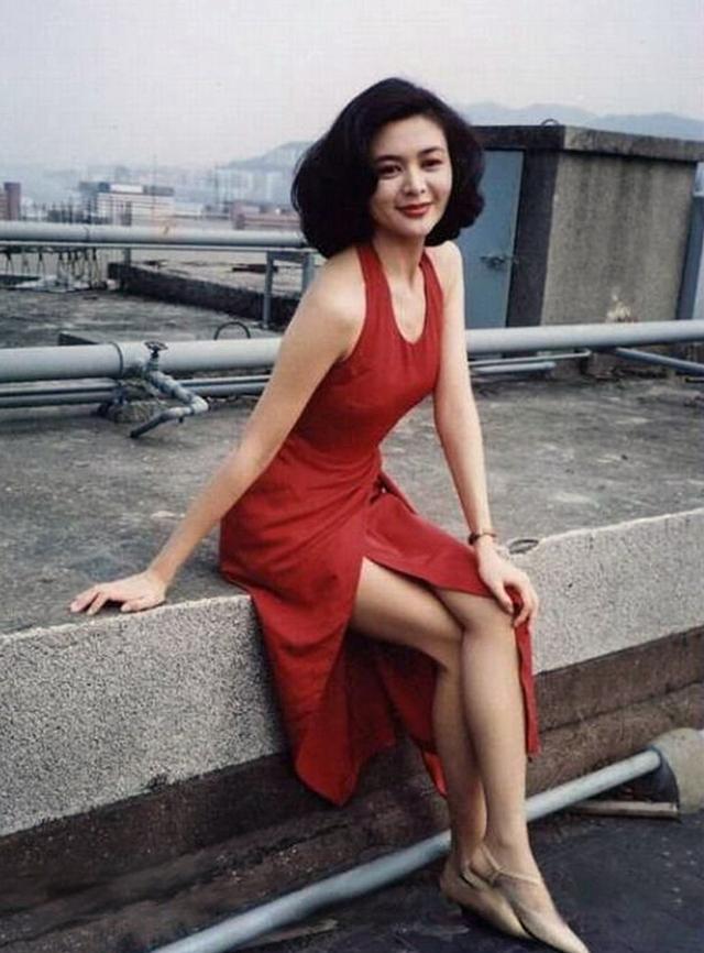 明星医美真可怕!萧亚轩锥子脸,彭丹变伏地魔,袁姗姗秒成格格巫