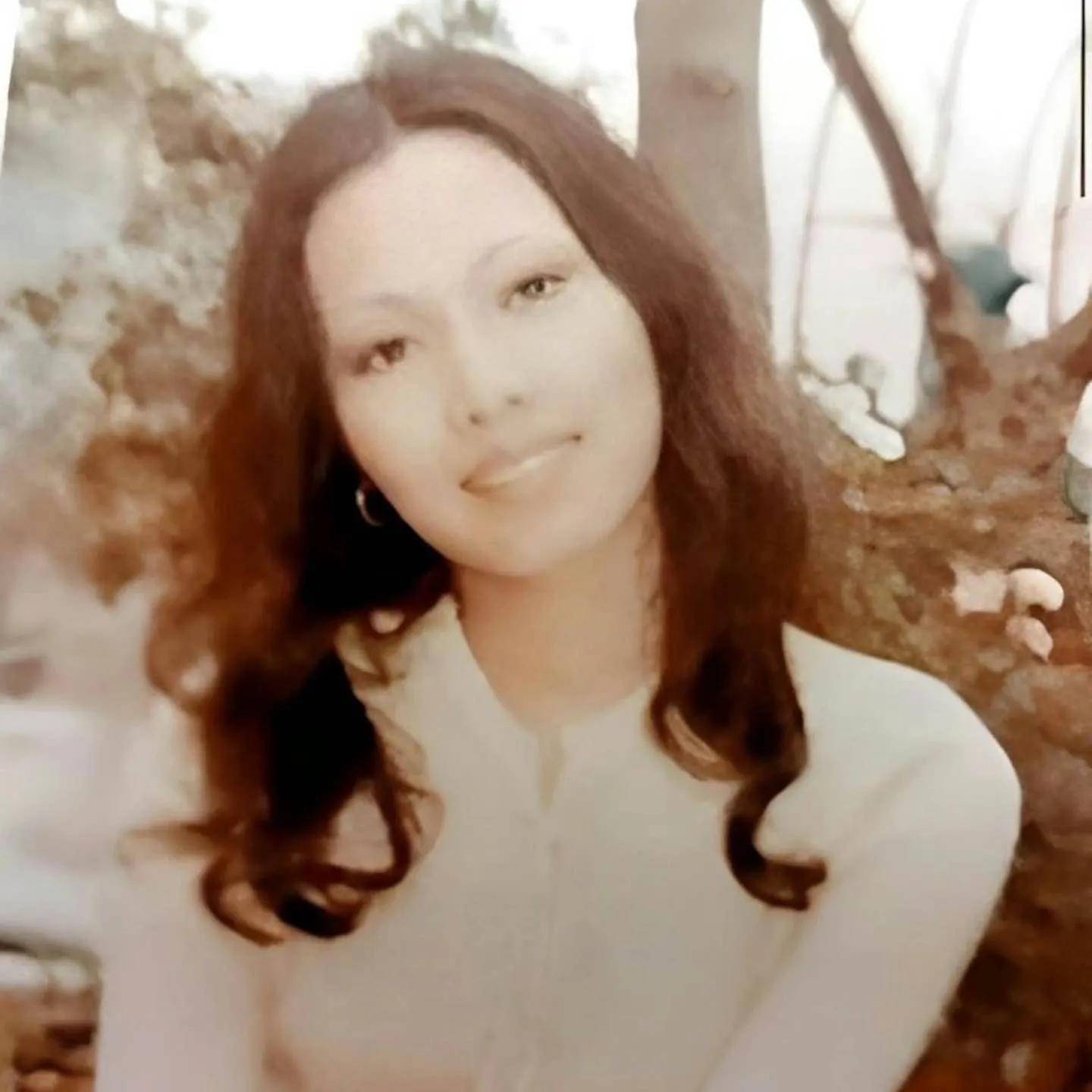 TVB绿叶偶遇粉丝获赞保养佳,其经典角色曾让视帝客串