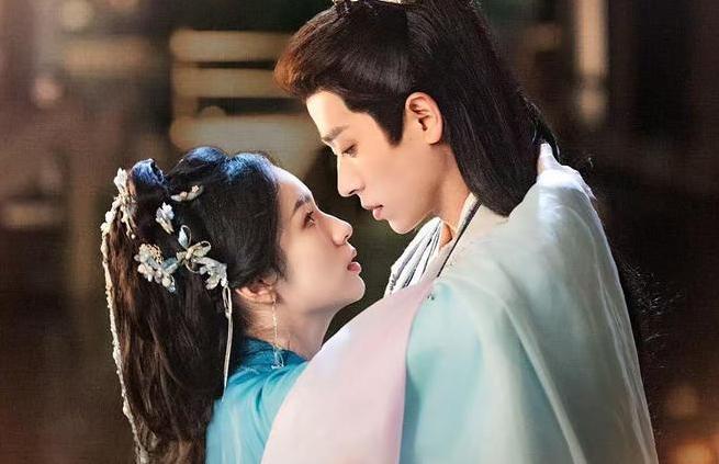 腾讯首播！40集古装大剧《锦月如歌》来袭，人设带感，全员高颜值