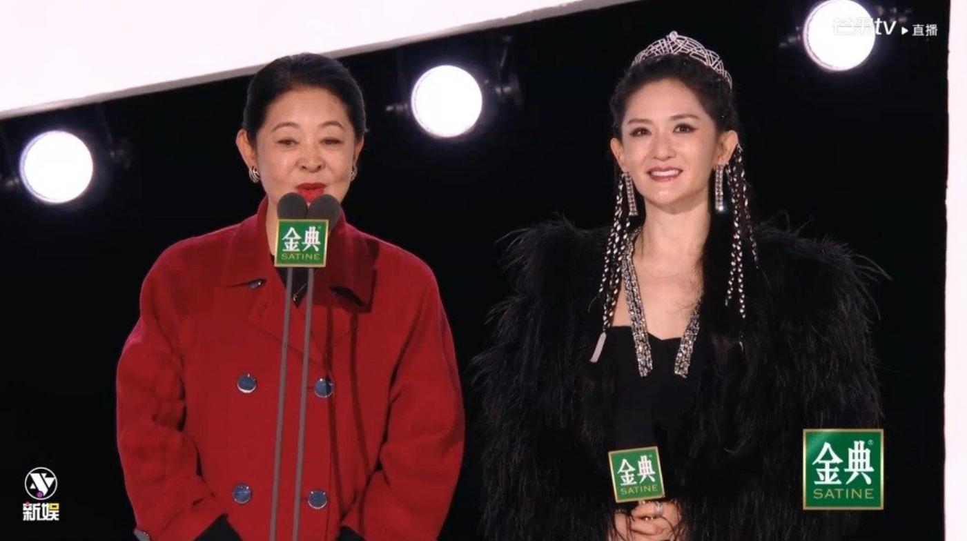 这一次，被央视力邀主持中秋晚会的谢娜，“面相”真的变了！