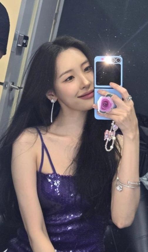 李宣美 紫色很有韵味 许嵩的话含金量还在上升!