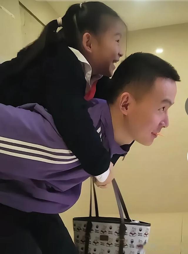 当尘埃落定，老谢终于活成了第二个解克峰