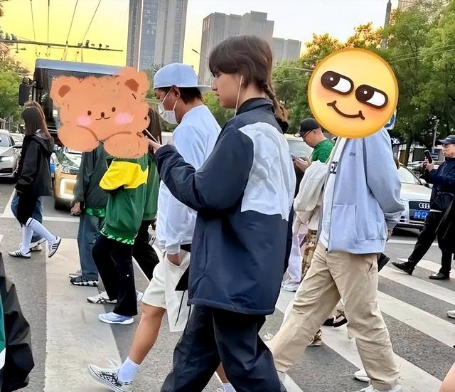 陈羽凡：低调生活7年，50岁胖到认不出，17岁儿子身高1米8很帅气