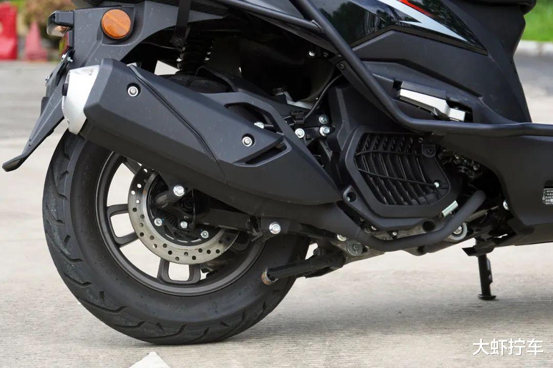 满配实用的高性价比解决方案:豪进SR07试驾测评