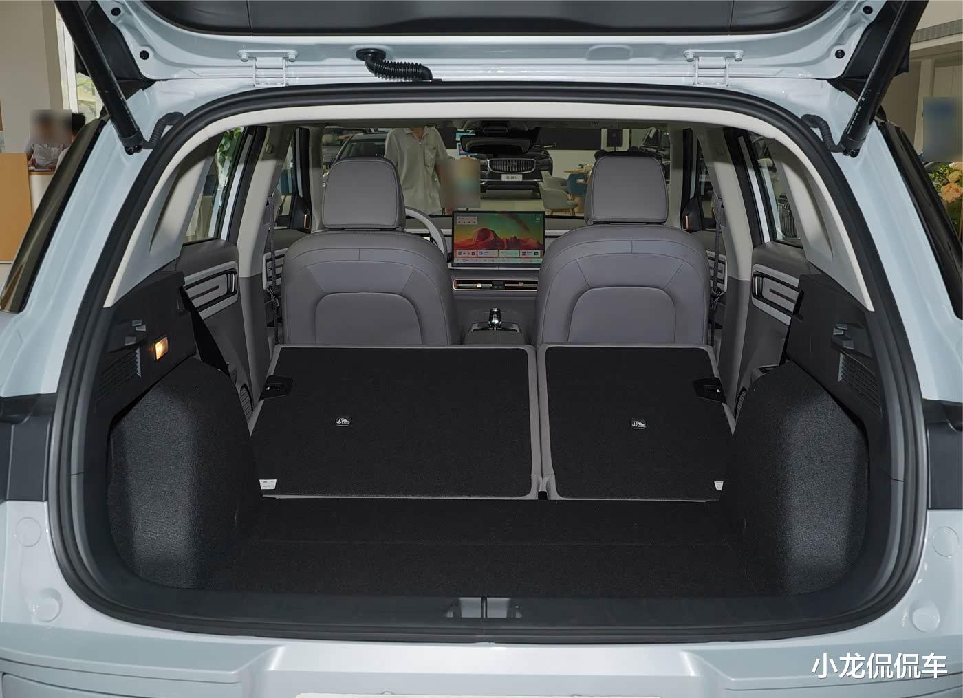 新款吉利ICON即将上市，内饰重新设计，搭载181Ps 1.5T四缸发动机