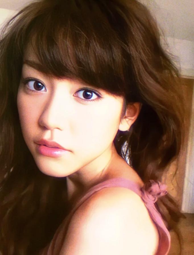 她被称为东京第一美女”真的是甜妹天花板,和帅哥结婚后再不拍戏