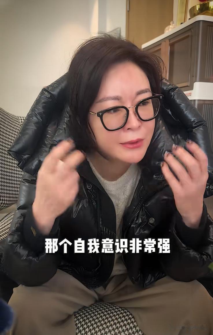 王小骞深夜痛哭！曝11岁女儿患“正食症”，甲流后心肌肝脏都受损