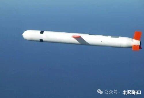 泽连斯基特朗普通话，讨论转移战斧导弹细节