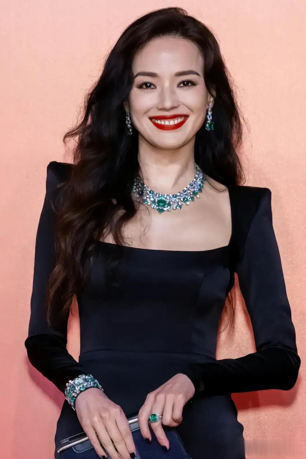 舒淇的性感为啥无人能仿？40+越活越飒，魅力藏不住？