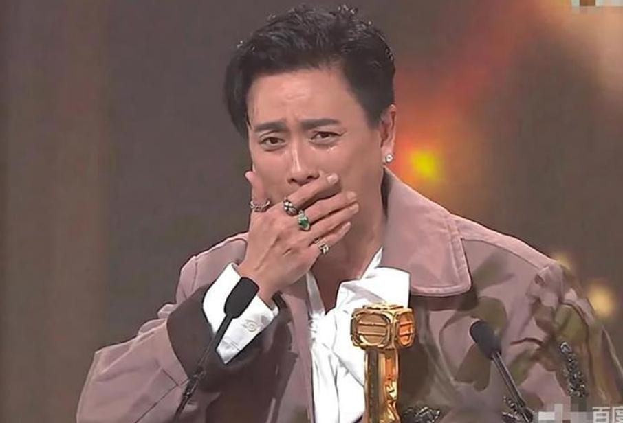 2026年刚开年，45岁黄宗泽再次官宣喜讯，撕开了胡杏儿仅剩的体面