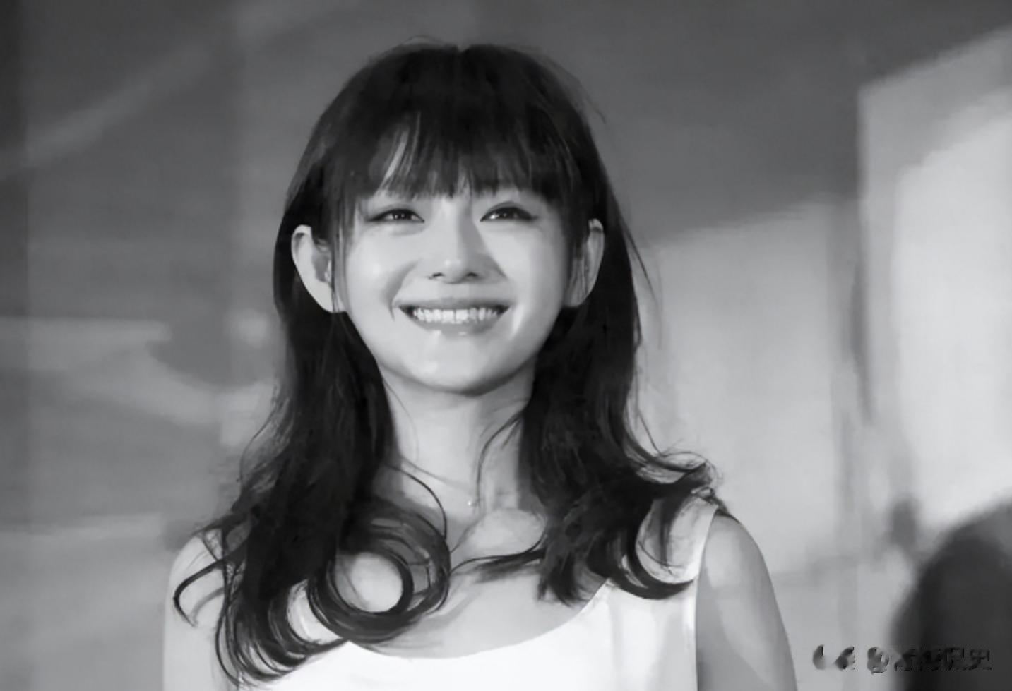 大S雕像正式完工!具俊晔巧妙设计让人泪目,一举动暴露真实感情