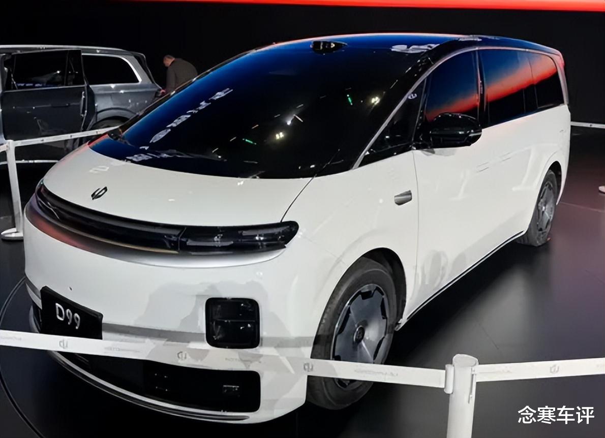 零跑首款旗舰MPV亮相！D19标配激光雷达，115度电池，双8797芯片