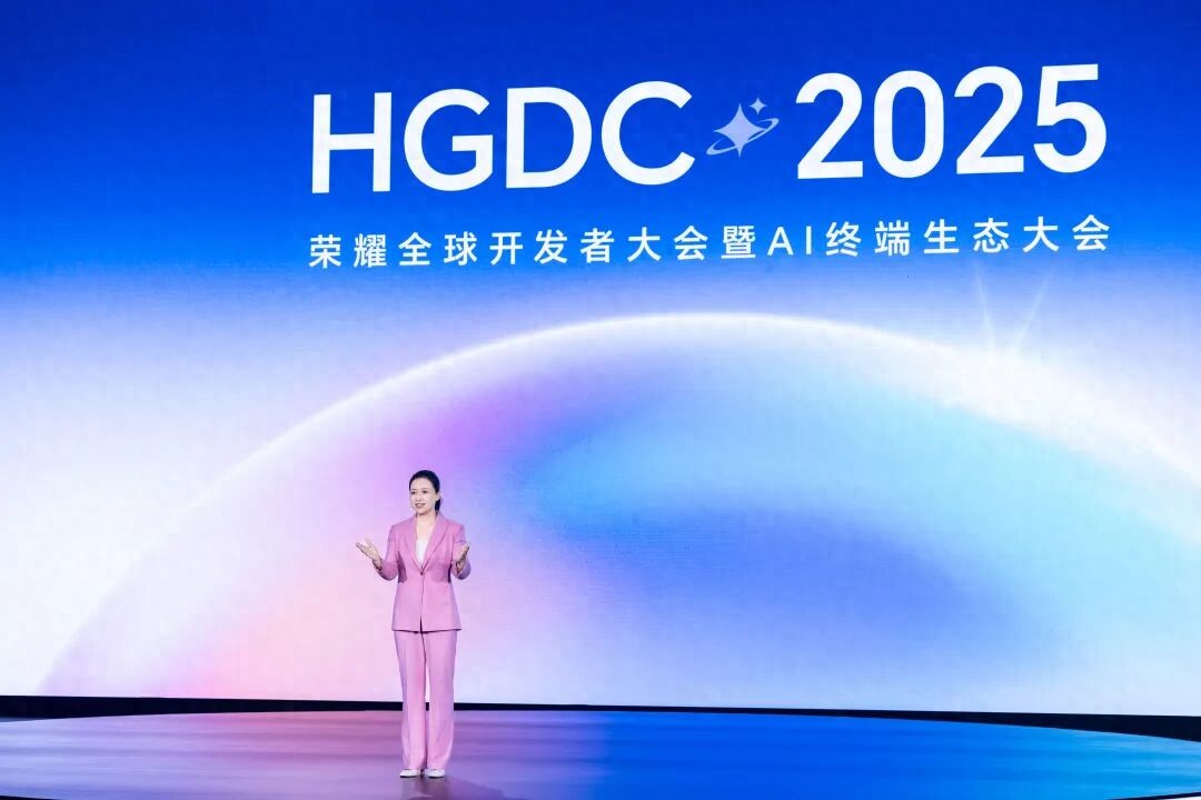 能懂孩子、懂爸媽、還懂寵物，這屆AI硬件太會了