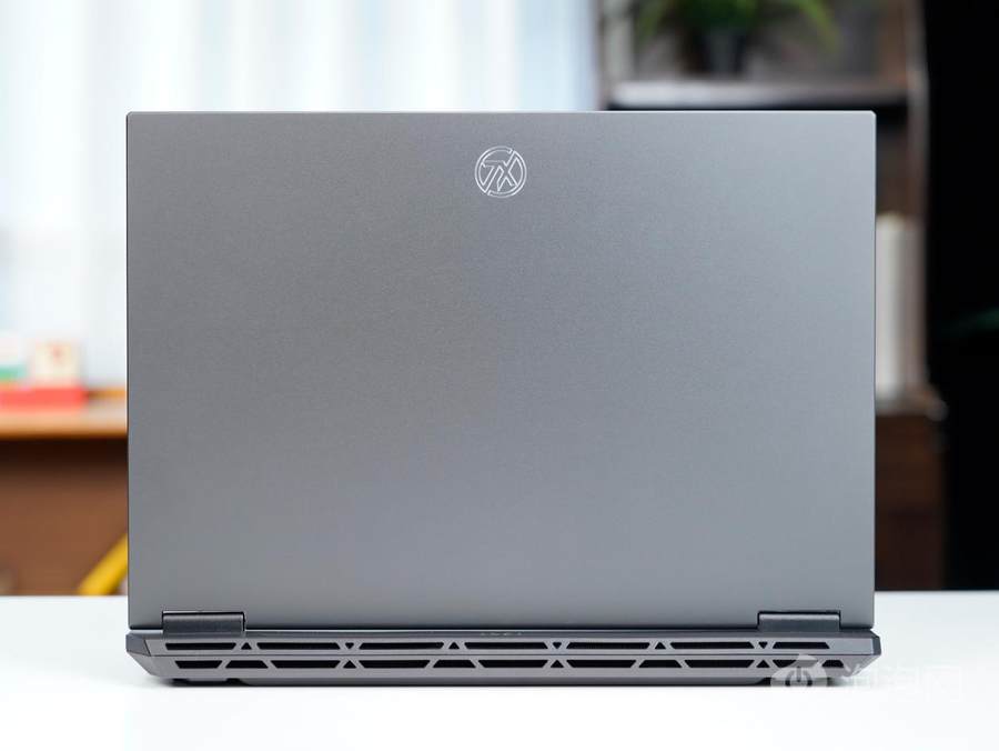 游戲本也能妥妥用一天？華碩天選6 Pro酷睿版續航實測