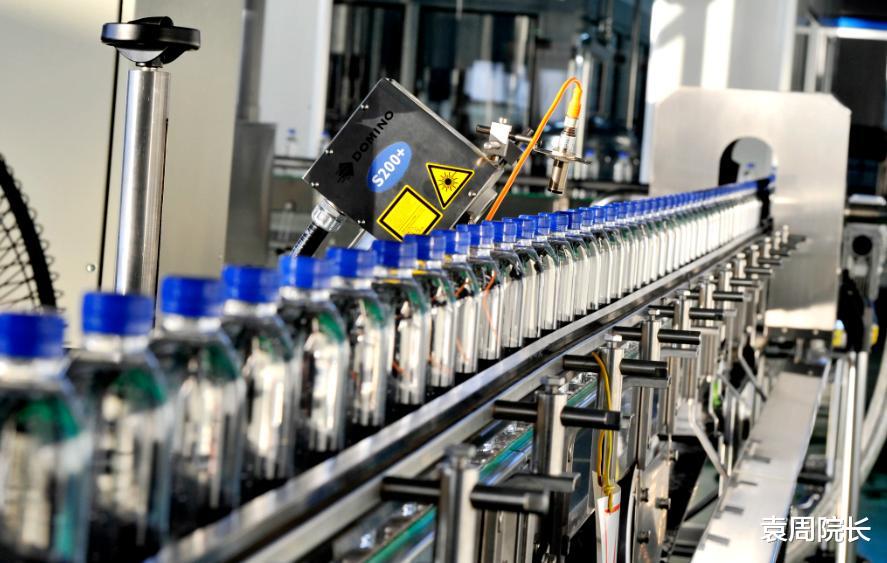 继稀土后,中方又增新筹码,美媒:中国这领域出手,将瘫痪美经济