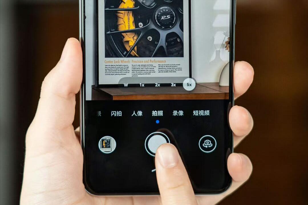 華為讓出“高利潤”？鴻蒙OS+30倍變焦+衛星通信，現已跌至3099元