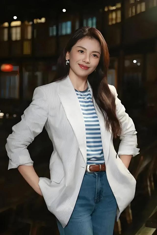 刘涛，别盯着她的剧，其实她是娱乐圈的跨界女王