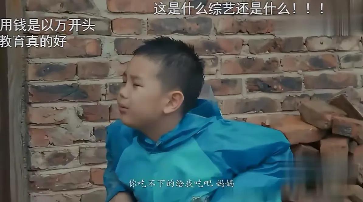 51岁王艳和19岁儿子球球的首个杂志封面大片，母子温馨同框好有爱