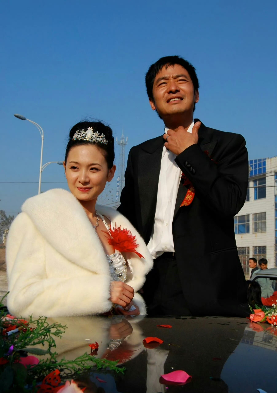 长的普、没名气、没钱，却让顶级美人痴迷18年，他到底有啥魅力？