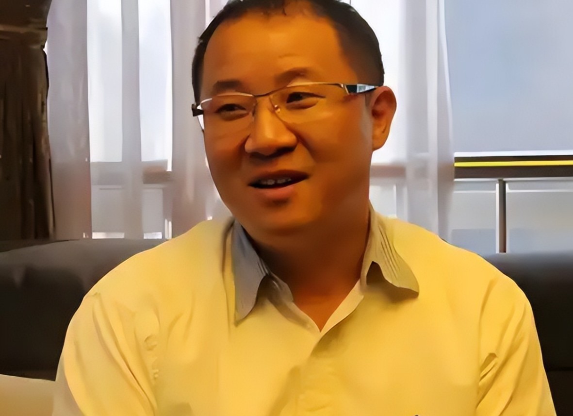 46岁女神农村生活曝光！低调嫁50亿富豪，结果沦落到替夫还债