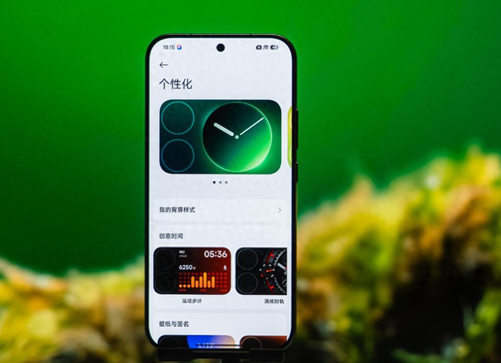 為什么現在想買手機，建議等到10月中旬以后？