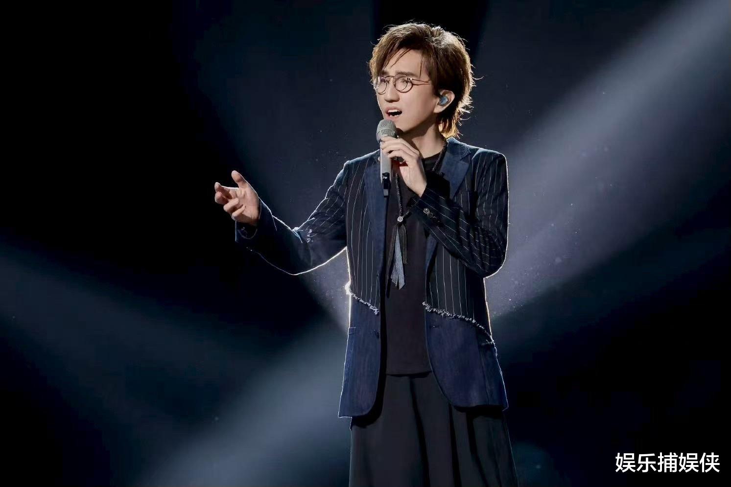 A-Lin登顶歌手2025周冠军,这波操作太“秀”了!