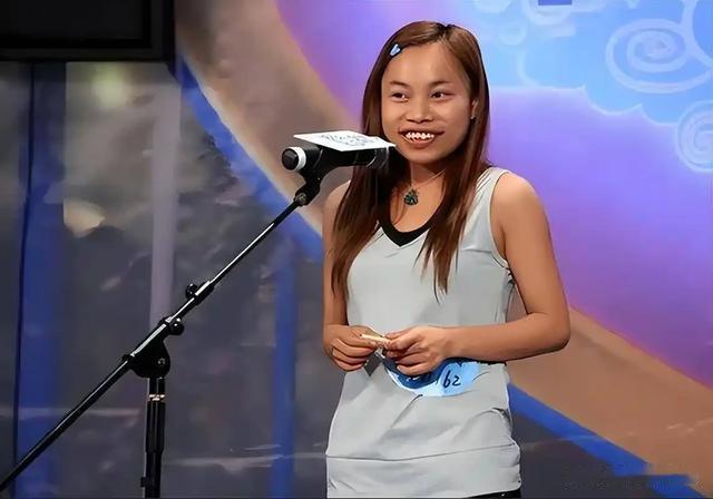 凤姐近况罕见曝光:40岁身材臃肿,牙齿脱落没钱修,后悔当初出名