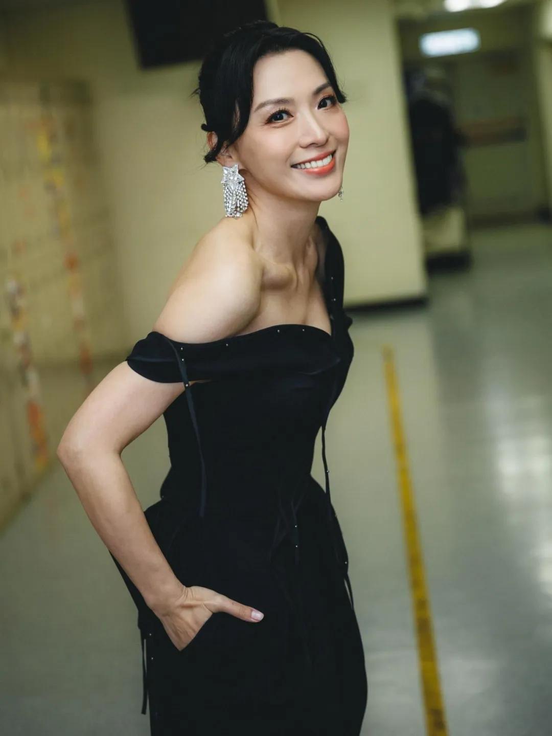 陈炜相隔三年出新剧,与钟镇涛再续戏缘,自曝医生老公想拍剧过戏瘾