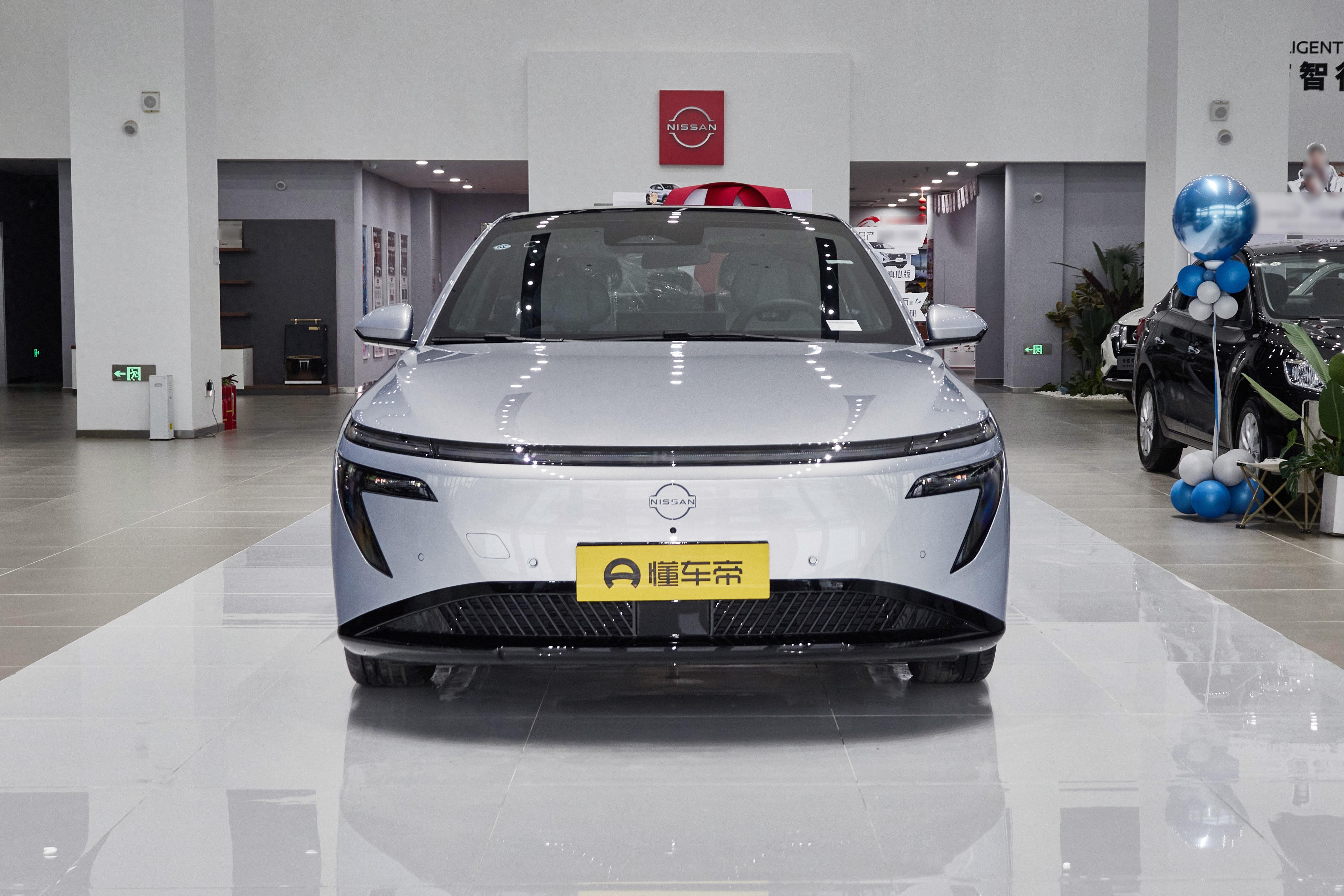 合资新能源终于坐不住了，11.99万起售，配8295芯片，日产N7上市