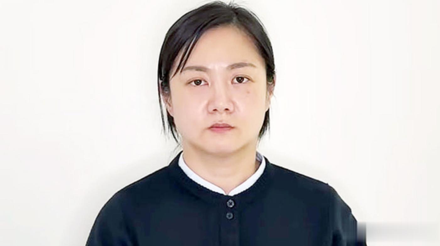 朴娜莱当年邀请赵寅成来私人酒吧,被他当场拒绝,网友:躲过一劫