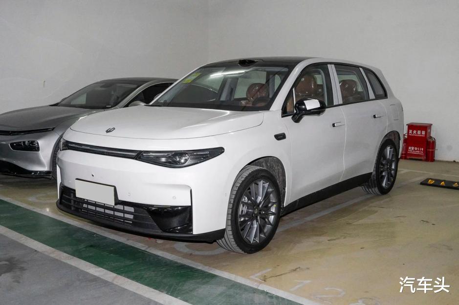 零跑作为新能源后起之秀，中型SUV有C10站稳脚跟，属实难得