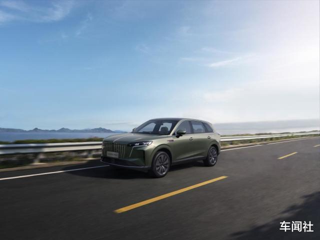 大空间、长续航的红旗HS6 PHEV,国家队造的“新势力”