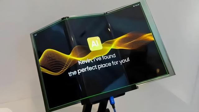 華為三折疊屏年底迭代，處理器升級，再現一機難求盛況？