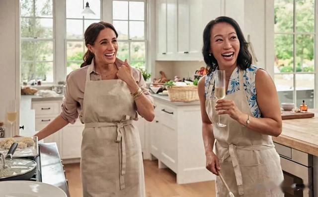 “可怜”的贵族血脉！梅根曝光阿奇新照引关注，还是乔治路易幸福