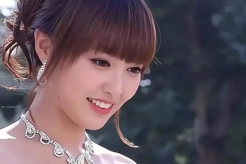 44岁的宋佳不必再惋惜了!事已至此,你应该承认自己“不如”唐嫣