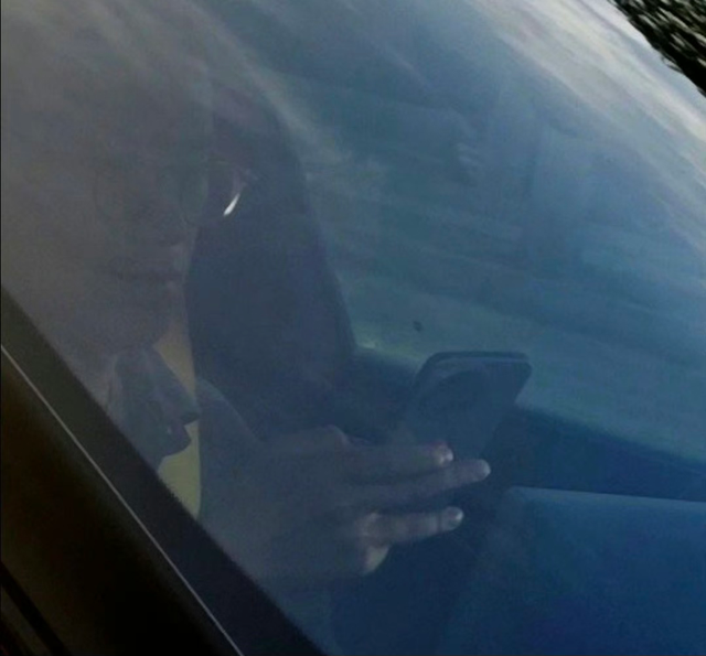 REDMI K80至尊版预热:定位豪华性能旗舰,或6月正式发布!