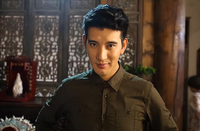 把李小璐弄到崩溃？拍戏只为求婚女主角，蒲巴甲终为风流付出代价