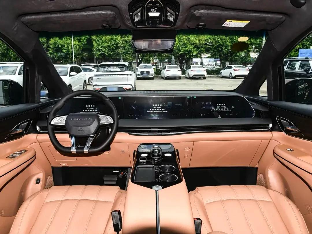 15万买中大型插混MPV值不值？我把星海V9和GL8的账算明白了