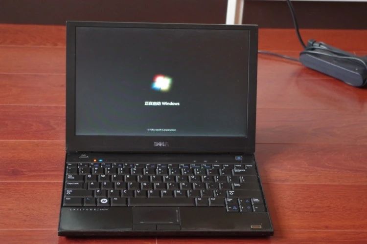 当年1.2万的高端小本,如今二手168元,重量轻至997克