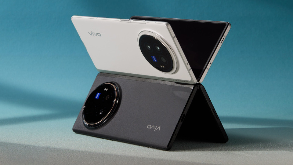 支持90W快充，疑似蓝厂最轻薄vivo X Fold5大折叠新机获3C认证