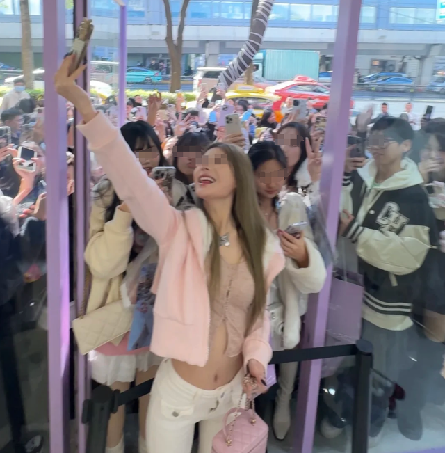 70万粉丝一夜归零！“未成年”网红终于要凉了？