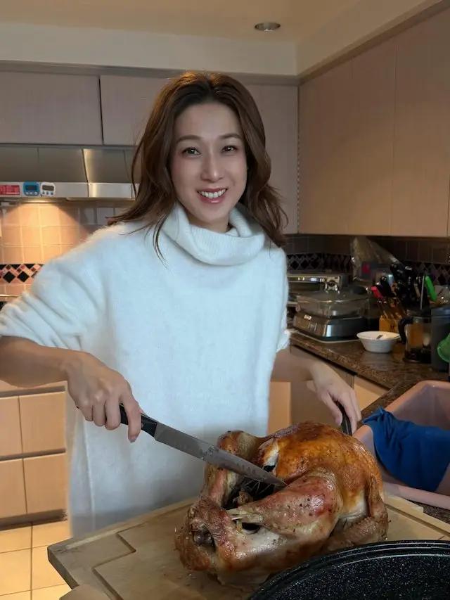 前TVB花旦晒全家福力破婚变传闻，4000尺独立屋布置曝光