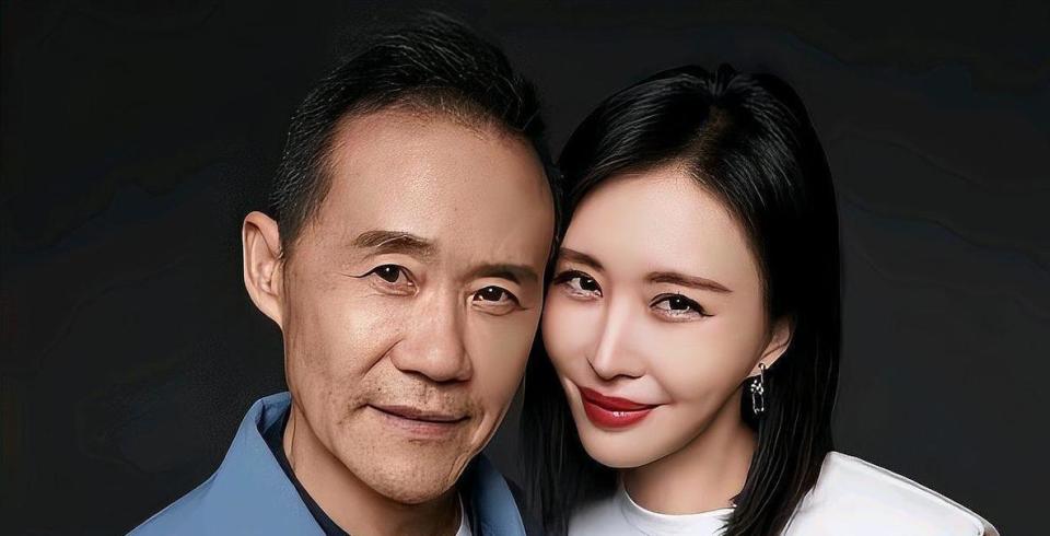 王石没想到，2026刚开始，自己仅剩的体面 被小娇妻田朴珺亲手扯下